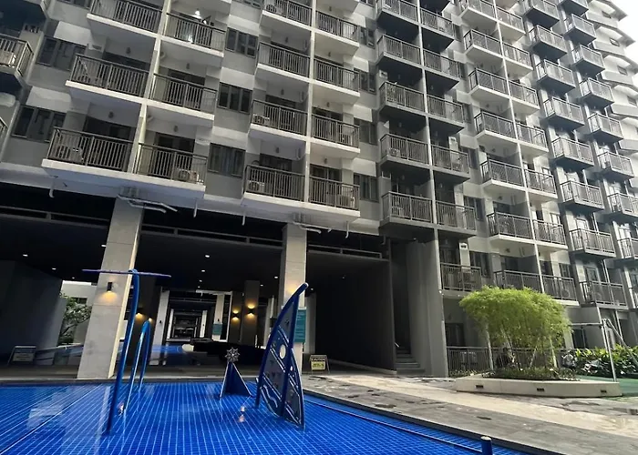 Apartment Queen Bed With Coffee Bar And Fast Wi-fi At S Residences