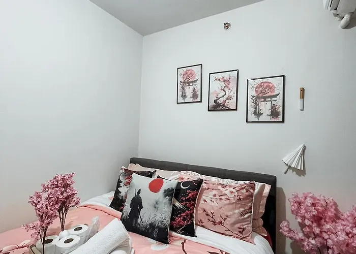 Queen Bed With Coffee Bar And Fast Wi-fi At S Residences Apartment