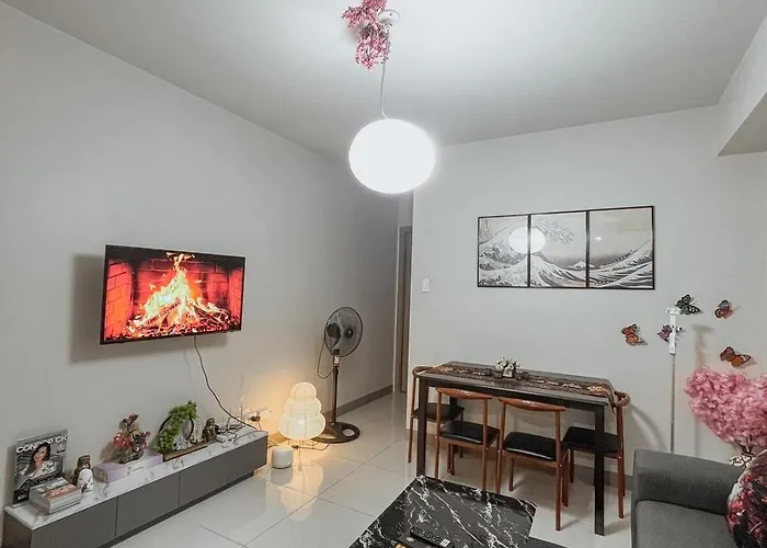 Queen Bed With Coffee Bar And Fast Wi-fi At S Residences Apartment Manila