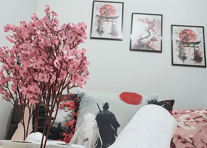 Apartment Queen Bed With Coffee Bar And Fast Wi-fi At S Residences
