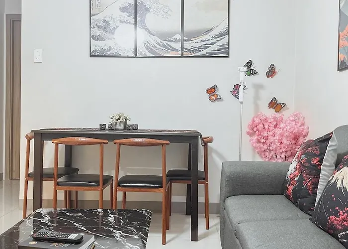 Queen Bed With Coffee Bar And Fast Wi-fi At S Residences Apartment Manila